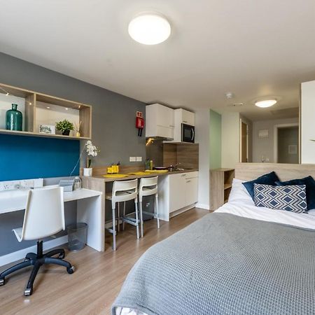 Joivy Affordable Edinburgh - Adults Only 호텔 외부 사진