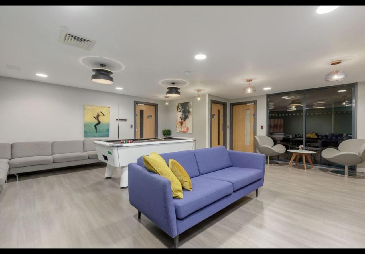 Joivy Affordable Edinburgh - Adults Only 호텔 외부 사진
